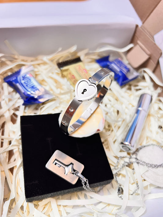 PULSERA CORAZÓN Y COLLAR LLAVE (PAREJAS) | ENVÍO GRATIS